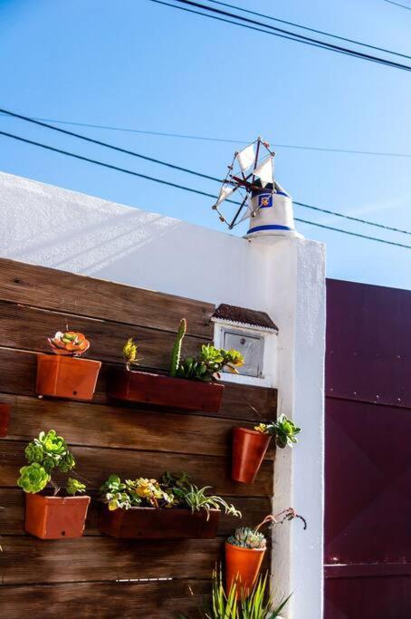 Casa Da Ti' Milia Vila Encarnacao Exterior foto